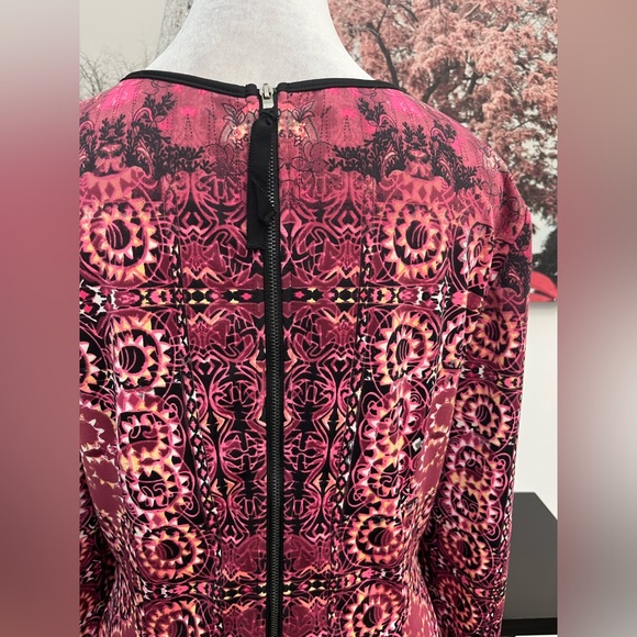 Maggy London Women’s Sheath Dress Size 14 Geometric Long Sleeve Zipper Back - Picture 7 of 12